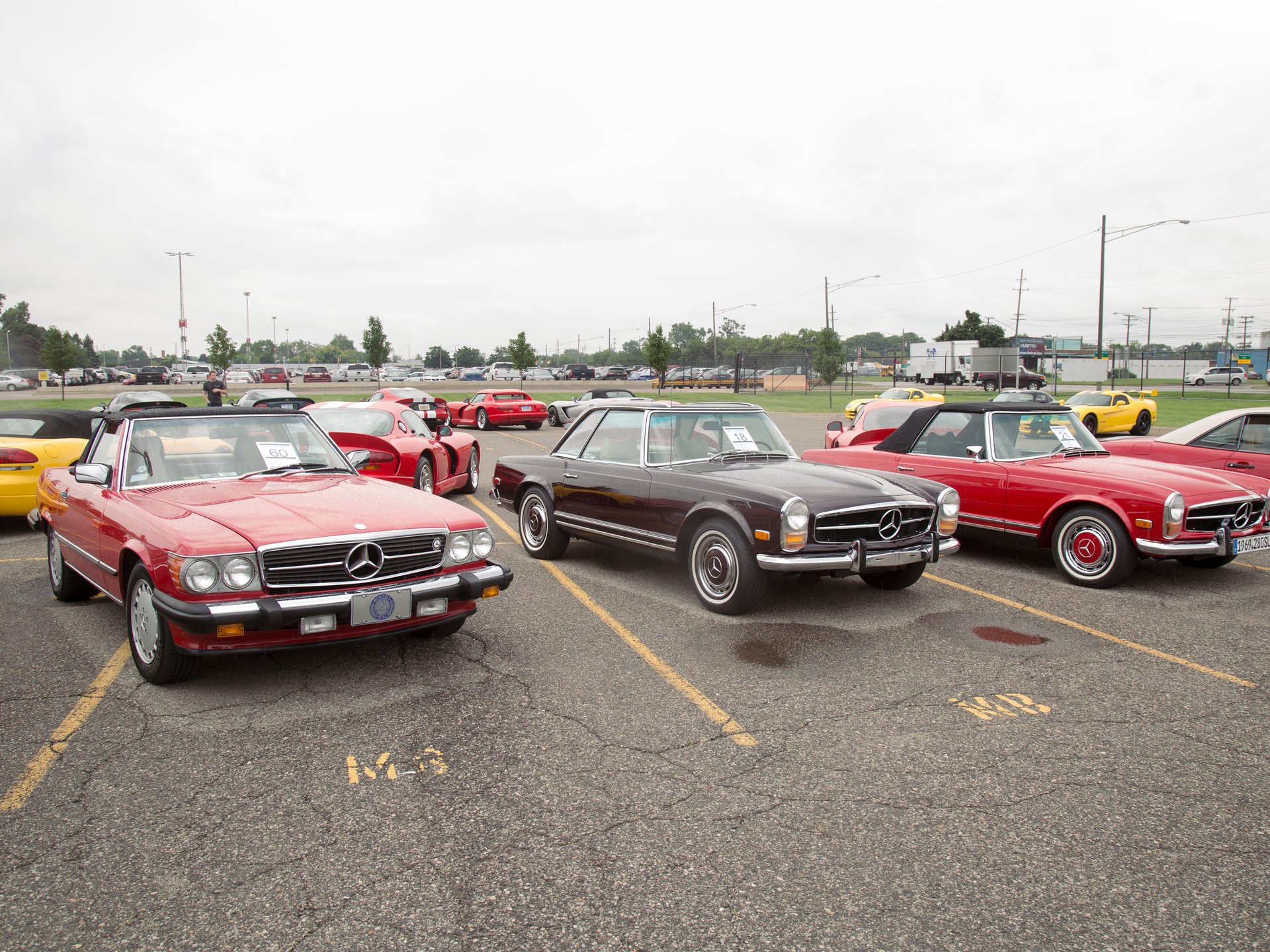 thumbnails Cars Water and Cookies at Mercedes Benz of Bloomfield