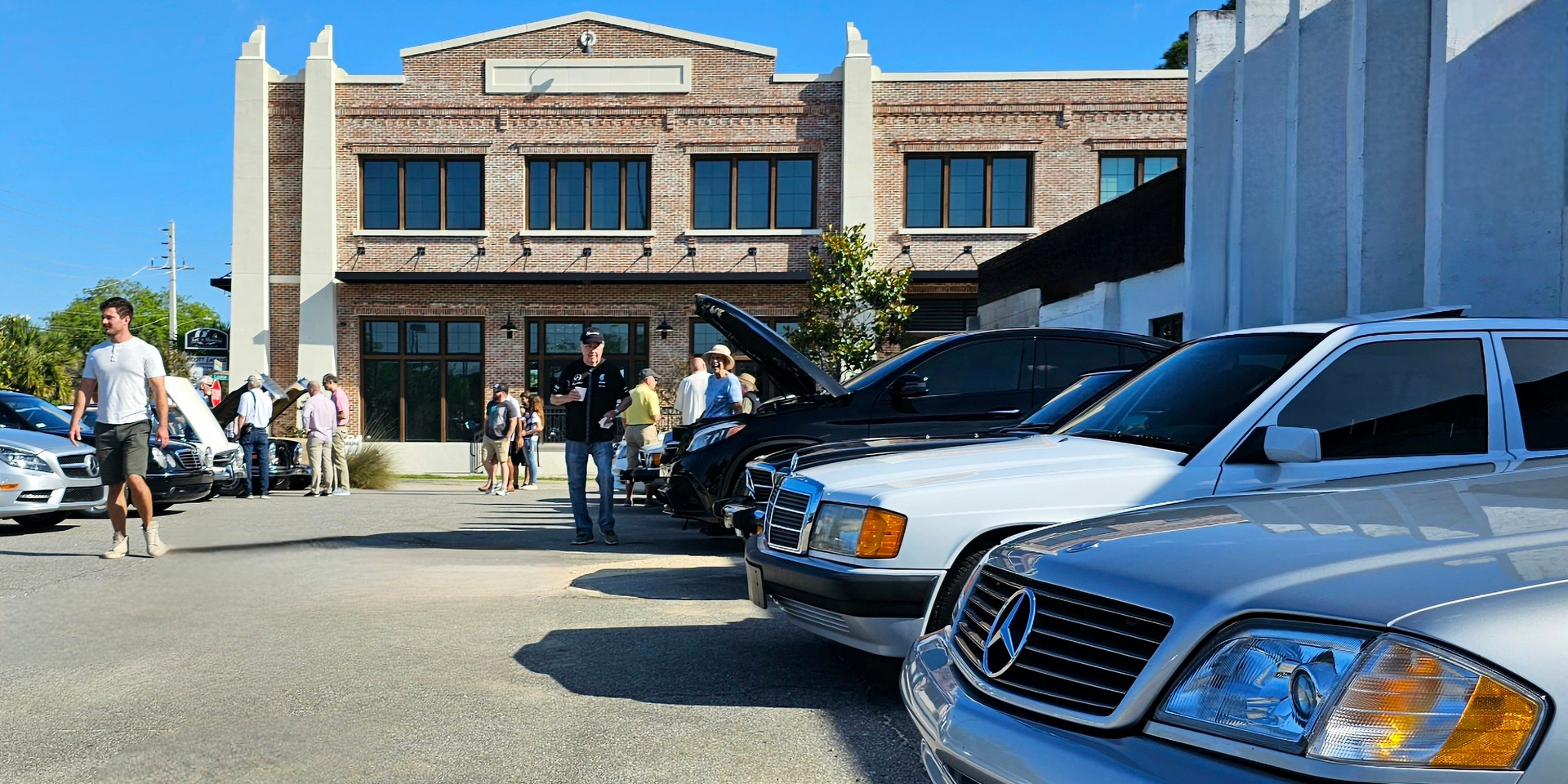thumbnails Art 'n Motion hosts MBCA Cars & Coffee in St. Augustine!